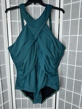 Miraclesuit | SZ 30W | Teal Green Faux Wrap One Piece Slimming Bathing Suit